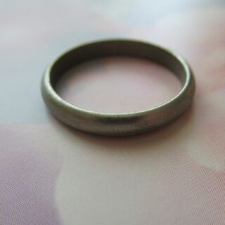 シンプルな指輪(リング(指輪))
