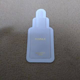 ファミュ(FEMMUE)のFEMMUEファミュイルミナスベルベット保湿美容液　1mlサンプル(美容液)