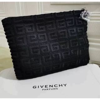 ジバンシィ(GIVENCHY)の新品未使用 ジバンシー GIVENCHY  ノベルティ　ピンク　　ポーチ　正規品(ポーチ)