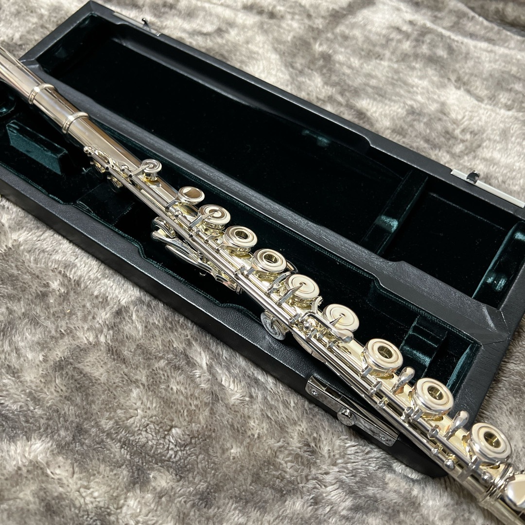 pearl(パール)のパール　Pearl フルート　カンタービレ　F-8800RE 【美品】付属品あり 楽器の管楽器(フルート)の商品写真