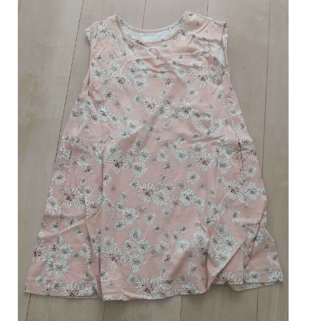 UNIQLO(ユニクロ)のUNIQLO 130cm ワンピース パンツ キッズ/ベビー/マタニティのキッズ服女の子用(90cm~)(パンツ/スパッツ)の商品写真