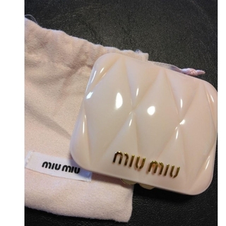 ミュウミュウ(miumiu)の新品　MIU MIU　ミラー　ノベルティ　ピンク(ミラー)