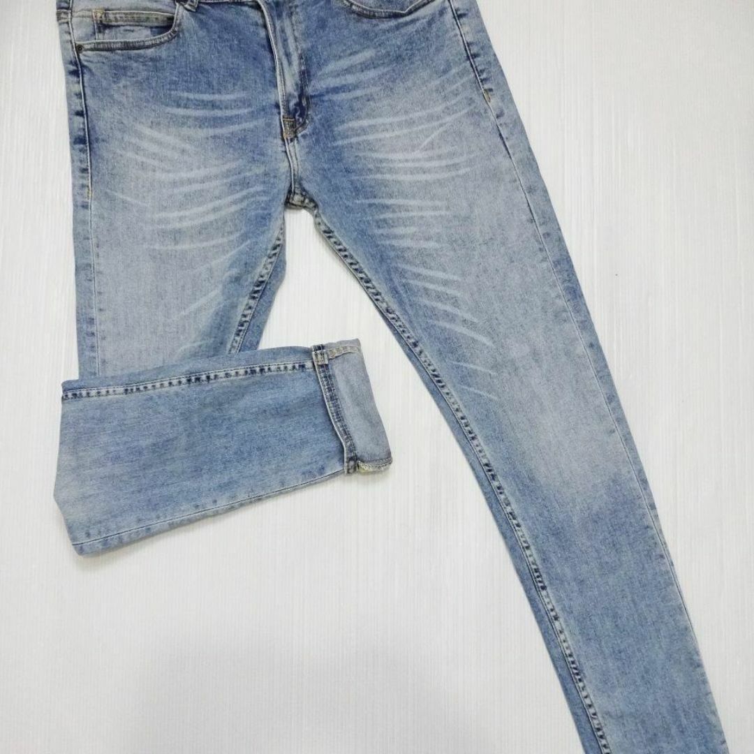 ZARA(ザラ)のZARA MAN　スキニーデニム　W83cm　強ストレッチ　ウォッシュ加工　淡青 メンズのパンツ(デニム/ジーンズ)の商品写真