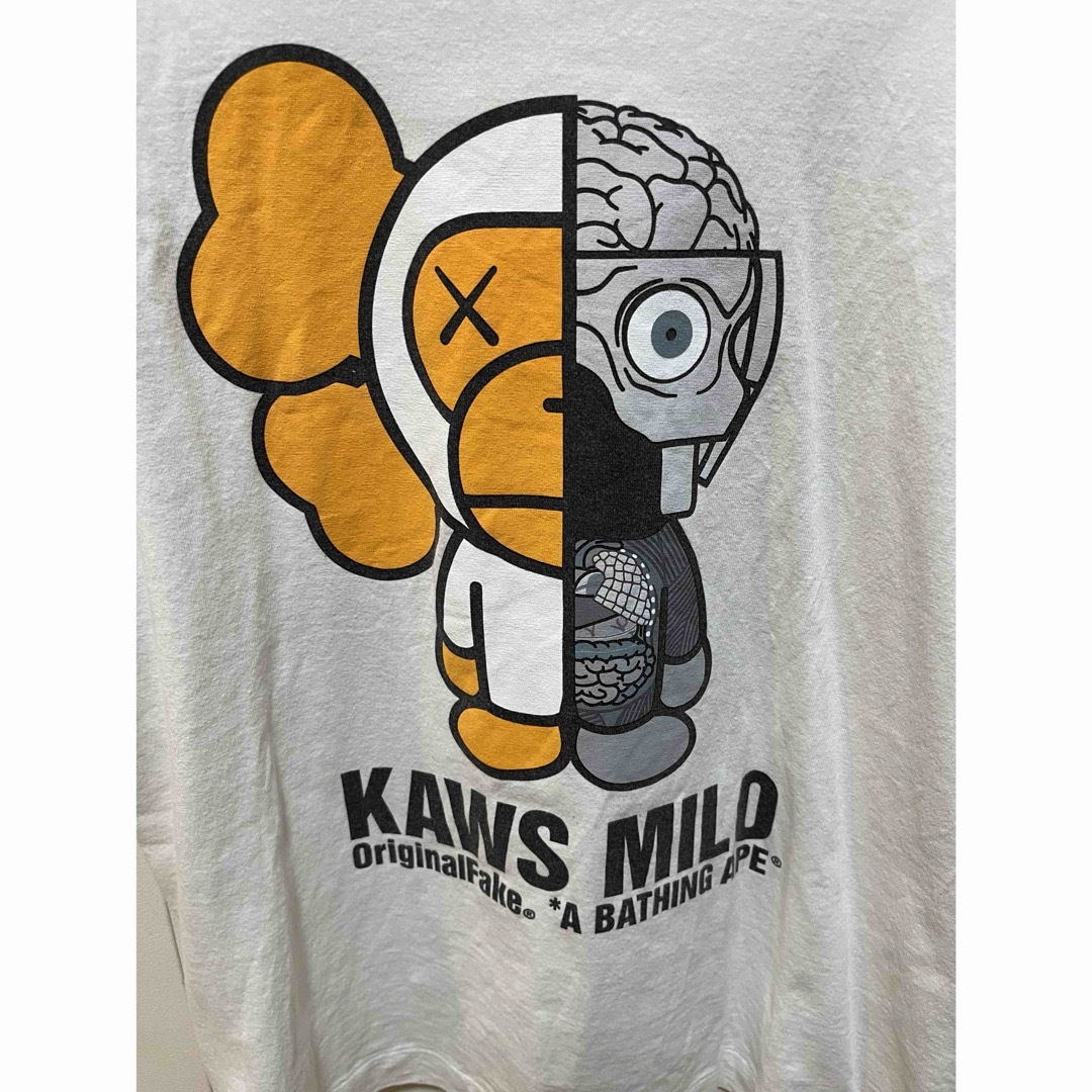 A BATHING APE(アベイシングエイプ)のAPE BAPE KAWS KAWS ORIGINAL FAKE tシャツ　M メンズのトップス(Tシャツ/カットソー(半袖/袖なし))の商品写真