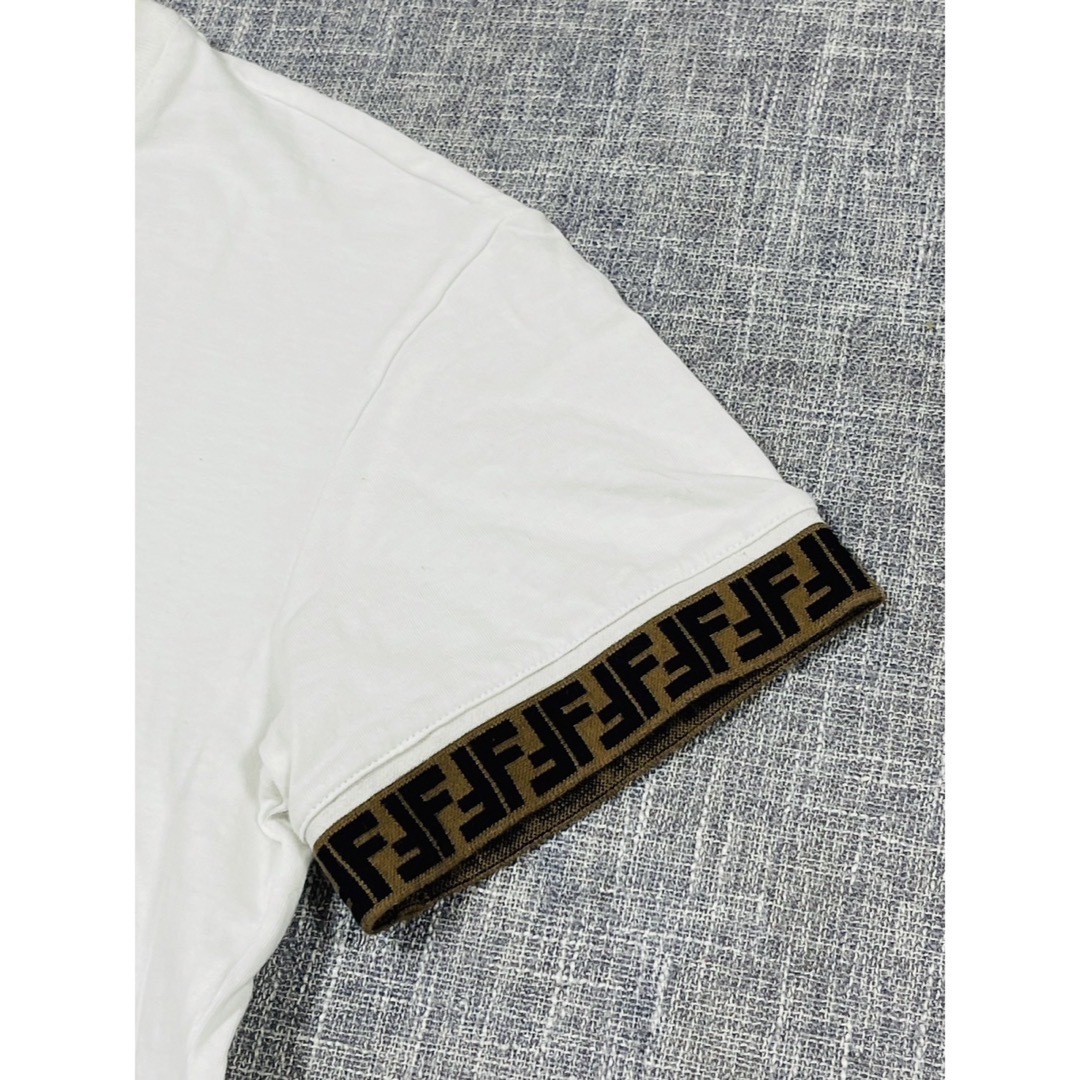 FENDI(フェンディ)のフェンディ　FENDI 半袖Tシャツ　白　ホワイト レディースのトップス(Tシャツ(半袖/袖なし))の商品写真