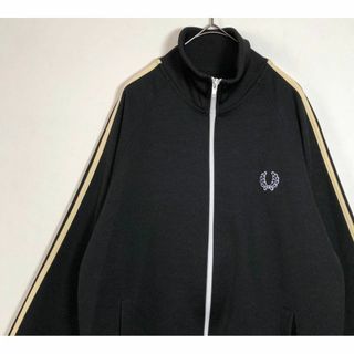 FRED PERRY - フレッドペリー トラックジャケット 白×黒 Sの通販 by