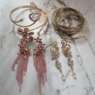 ベリーダンス アクセサリー まとめ売りセット 蝶々 お花 ブレスレット ピアス(ブレスレット/バングル)