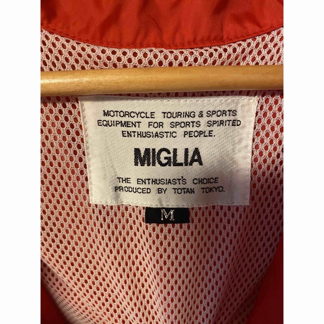 MIGLIA ナイロンジャケット 赤 M メンズのジャケット/アウター(ナイロンジャケット)の商品写真