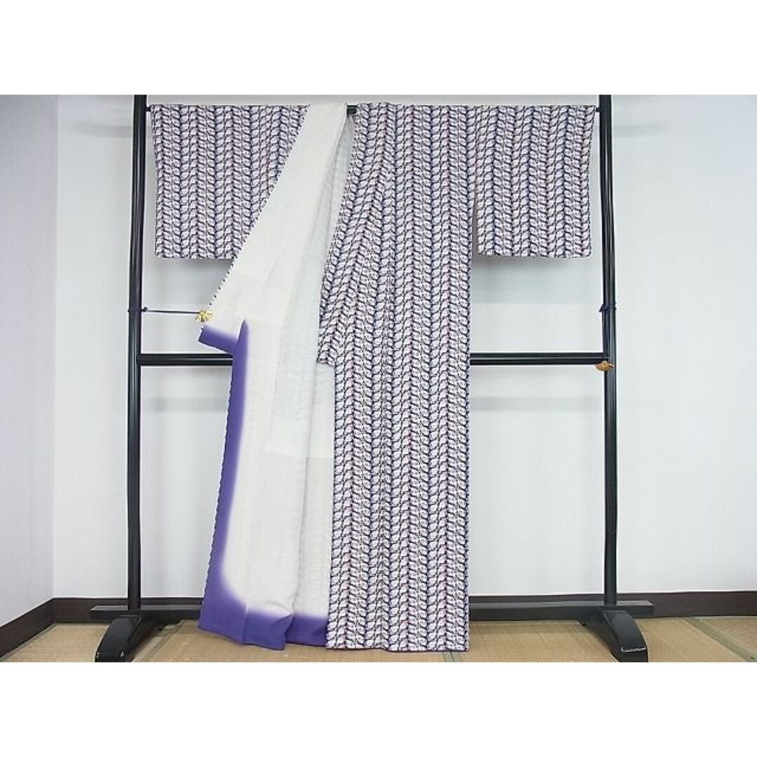 平和屋2■上質な小紋　舞花文　逸品　DAAA7058sf レディースの水着/浴衣(着物)の商品写真