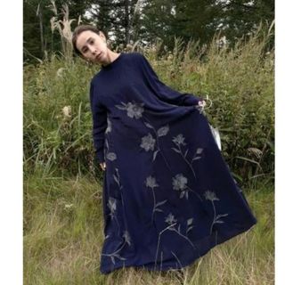 《新品タグ付き》AMERI UND WILLOW PAINT DRESS 《新品タグ付き》AMERI UND WILLOW PAINT DRESS