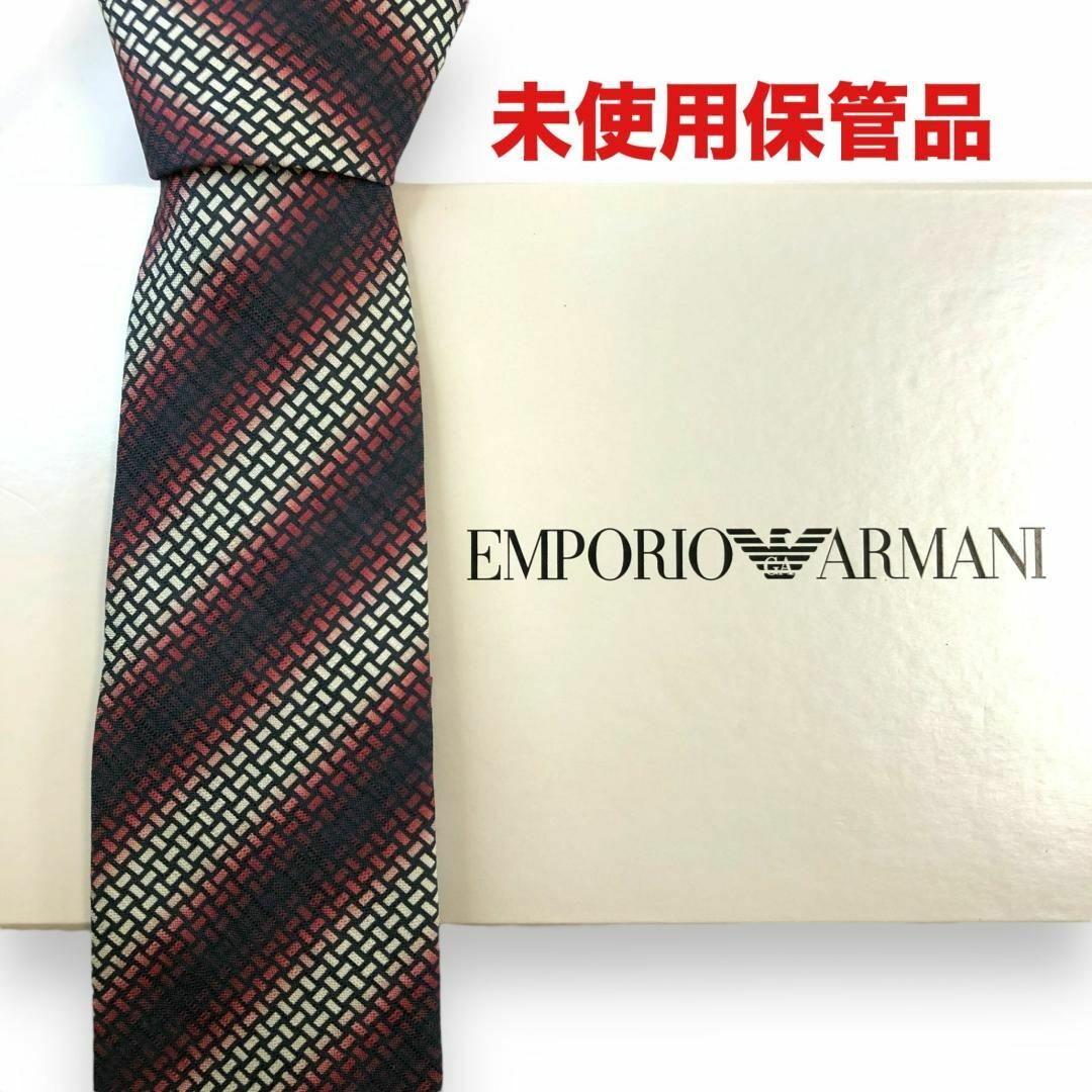 Armani(アルマーニ)の【6150】未使用保管品！ エンポリオアルマーニ　ネクタイ　赤黒白系　ナロータイ メンズのファッション小物(ネクタイ)の商品写真