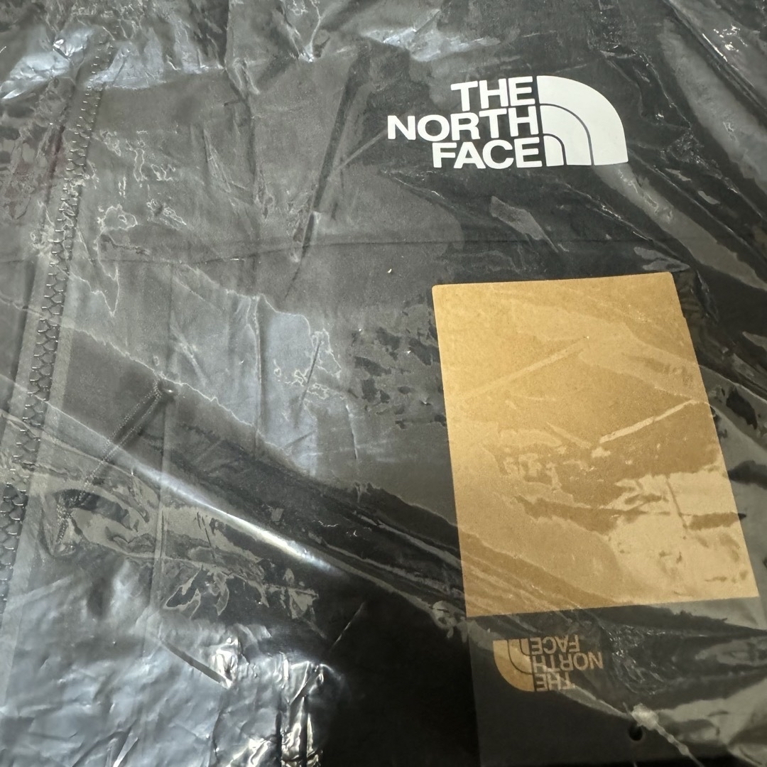 Supreme(シュプリーム)のSupreme TNF Split Taped Shell Jacket メンズのジャケット/アウター(マウンテンパーカー)の商品写真