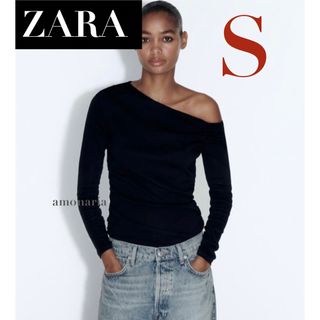 ザラ(ZARA)の【4/25まで限定出品＊新品】ZARA ギャザーTシャツ　アシンメトリートップス(カットソー(長袖/七分))