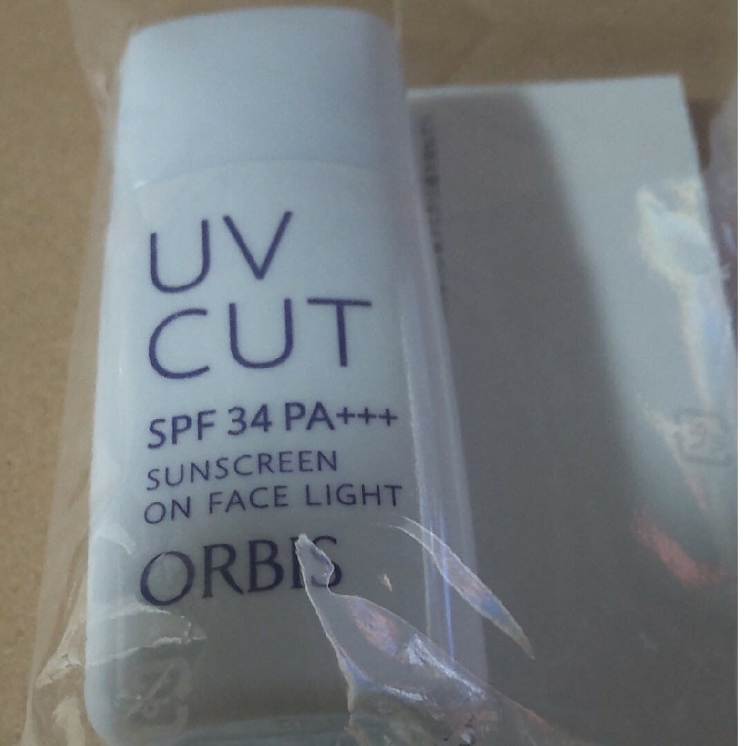 ORBIS(オルビス)のサンスクリーンオンフェイス　ライト1本 コスメ/美容のボディケア(日焼け止め/サンオイル)の商品写真