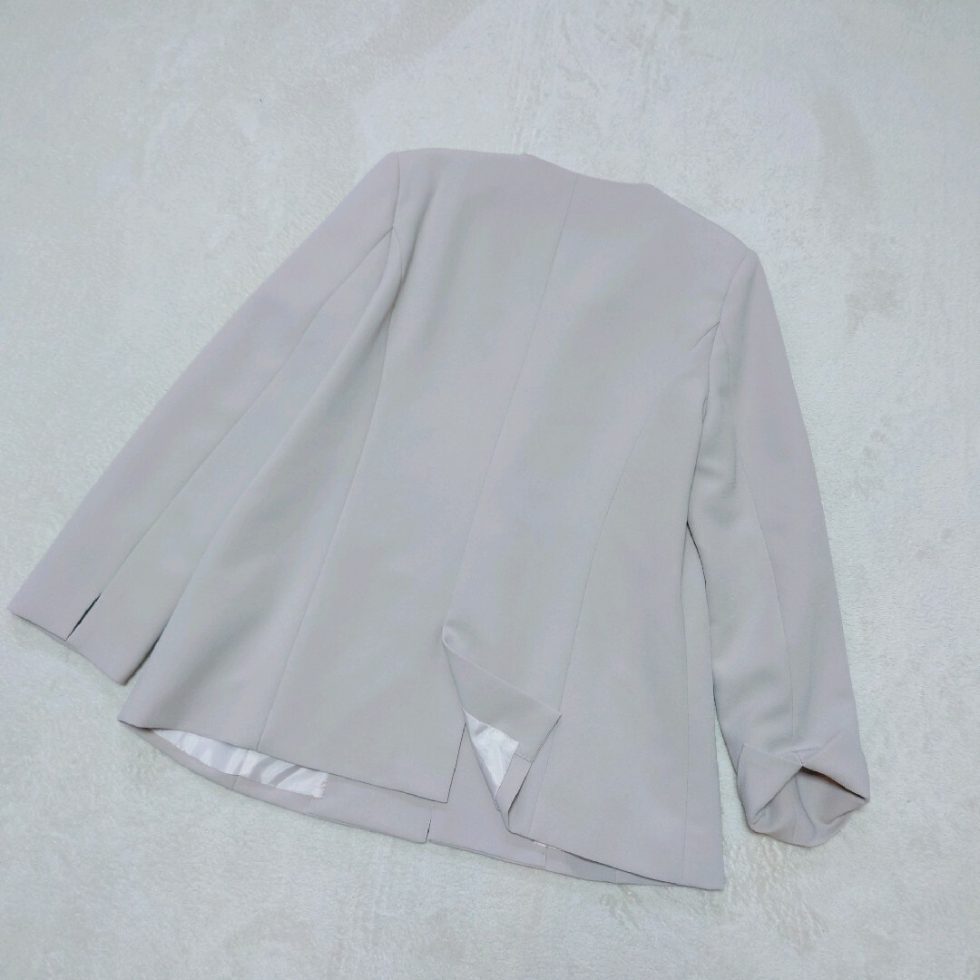 Flolia(フロリア)のフロリア　セットアップ　ノーカラージャケット　オールインワン　自宅洗可能 レディースのフォーマル/ドレス(スーツ)の商品写真