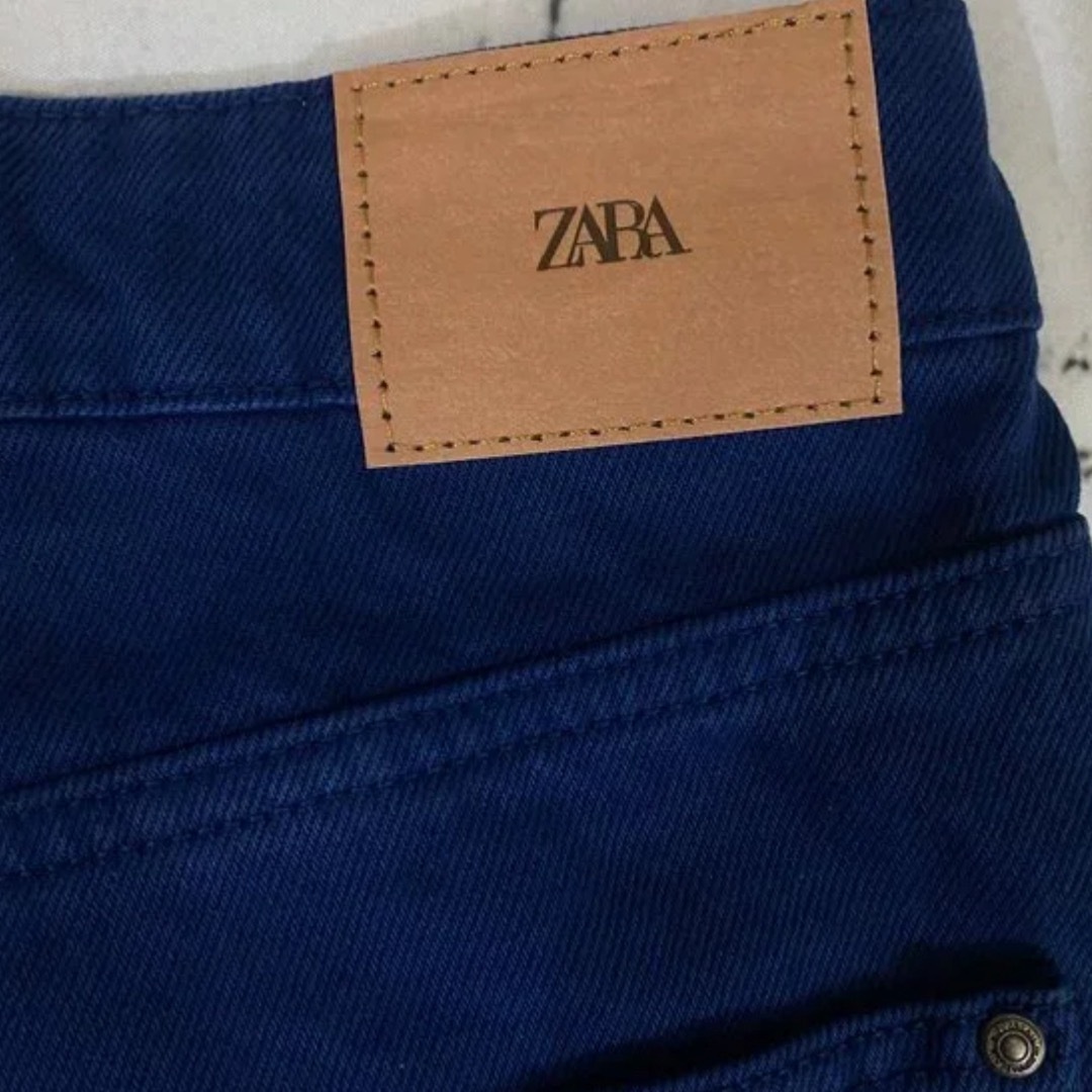 ZARA(ザラ)の【size36】ブルー デニムパンツ レディースのパンツ(デニム/ジーンズ)の商品写真