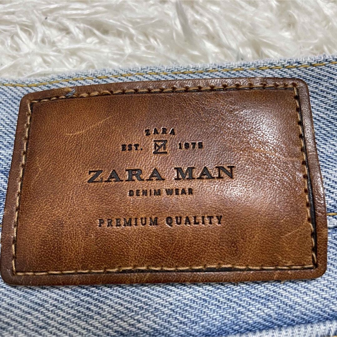 ZARA(ザラ)のZARA ザラ PREMIUM DENIM デニム　ジーンズ　ボタンフライ　L メンズのパンツ(デニム/ジーンズ)の商品写真