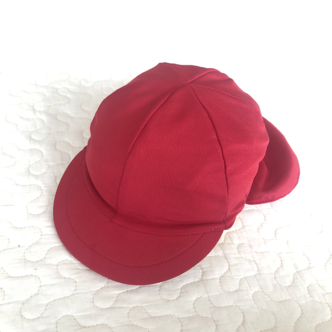 カラー帽子　赤⭐︎白 キッズ/ベビー/マタニティのこども用ファッション小物(帽子)の商品写真