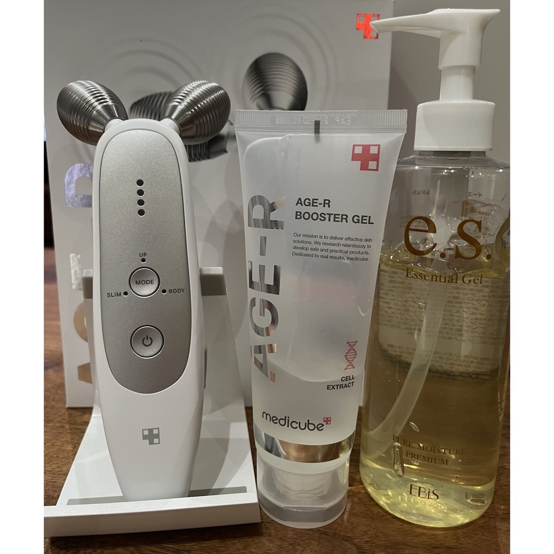 medicube メディキューブ AGE-R 何気なく EMS ダーマショット medicube メディキューブ AGE-R 何気なく EMS ダーマショット
