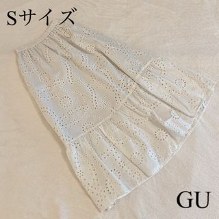 ジーユー(GU)のコットンレースティアードロングスカート Sサイズ GU ホワイトスカート(ロングスカート)