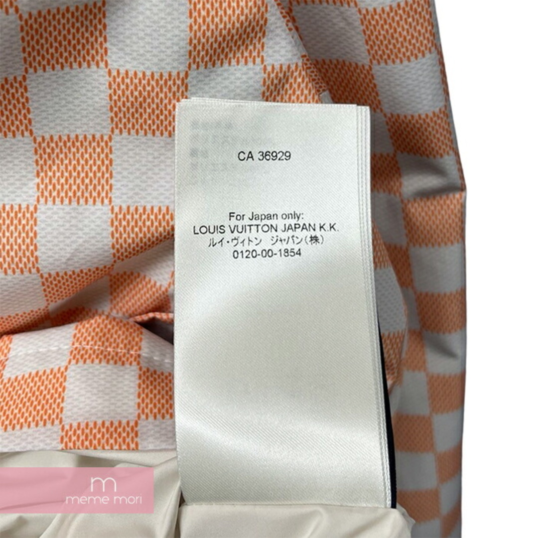 LOUIS VUITTON(ルイヴィトン)のLOUIS VUITTON 2024SS Damier Wind Breaker 1AFHVZ ルイヴィトン ダミエウィンドブレーカー フード ダミエ柄  ホワイト×オレンジ サイズ52【240405】【新古品】【me04】 メンズのジャケット/アウター(その他)の商品写真