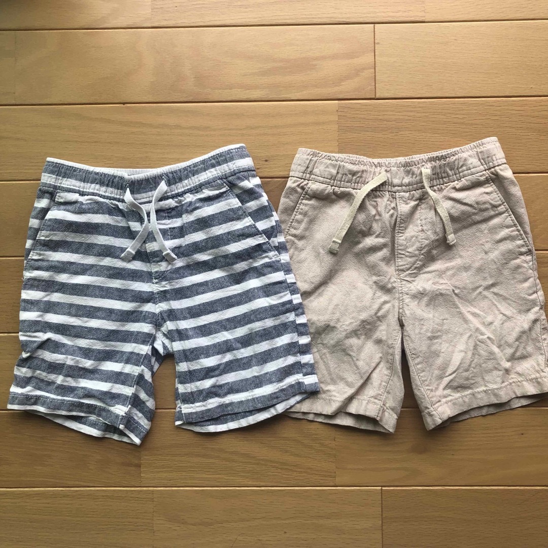 GAP Kids(ギャップキッズ)のGAP 半ズボン　2点　110 キッズ/ベビー/マタニティのキッズ服男の子用(90cm~)(パンツ/スパッツ)の商品写真