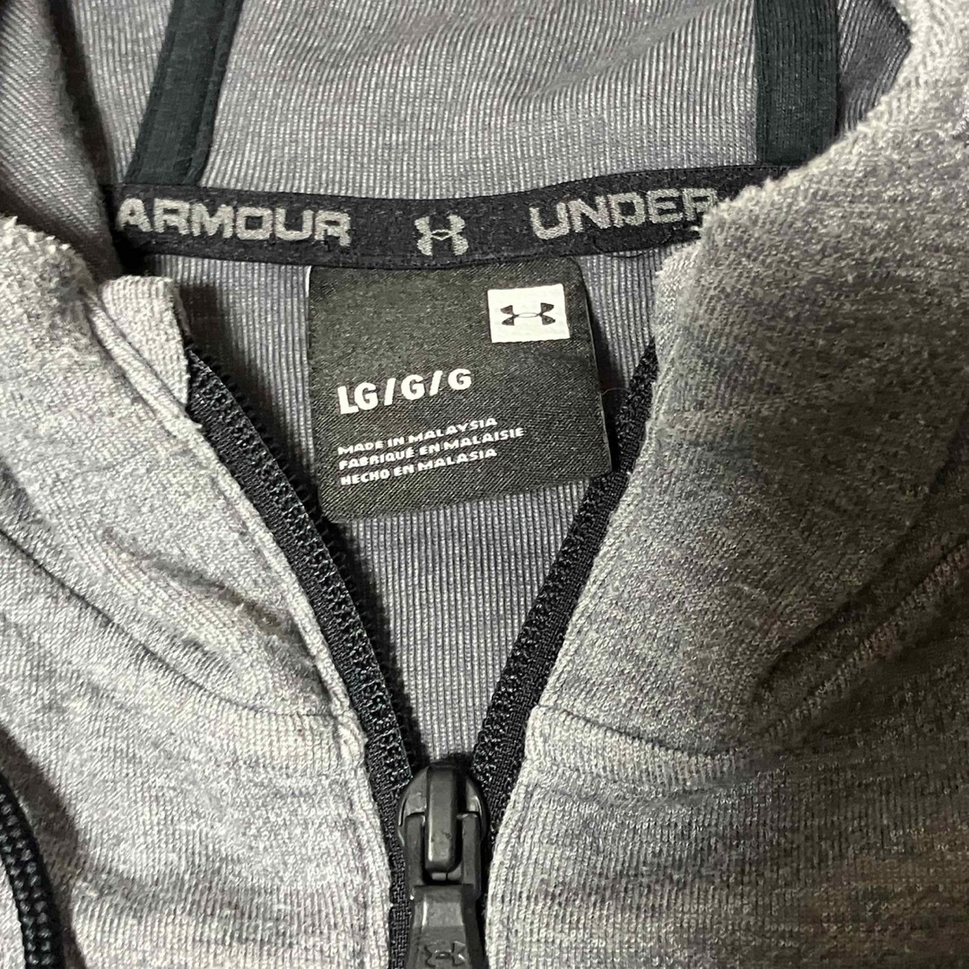 UNDER ARMOUR(アンダーアーマー)のアンダーアーマー　パーカー メンズのトップス(パーカー)の商品写真