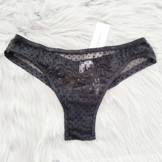 【Intimissimi】新品タグ付きブラジリアンショーツ ブラック ベロア