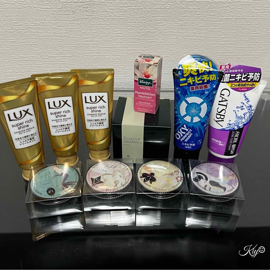 LUX(ラックス)の未使用品 まとめ売り ヘアケア用品 + α 計11点 コスメ/美容のヘアケア/スタイリング(ヘアケア)の商品写真