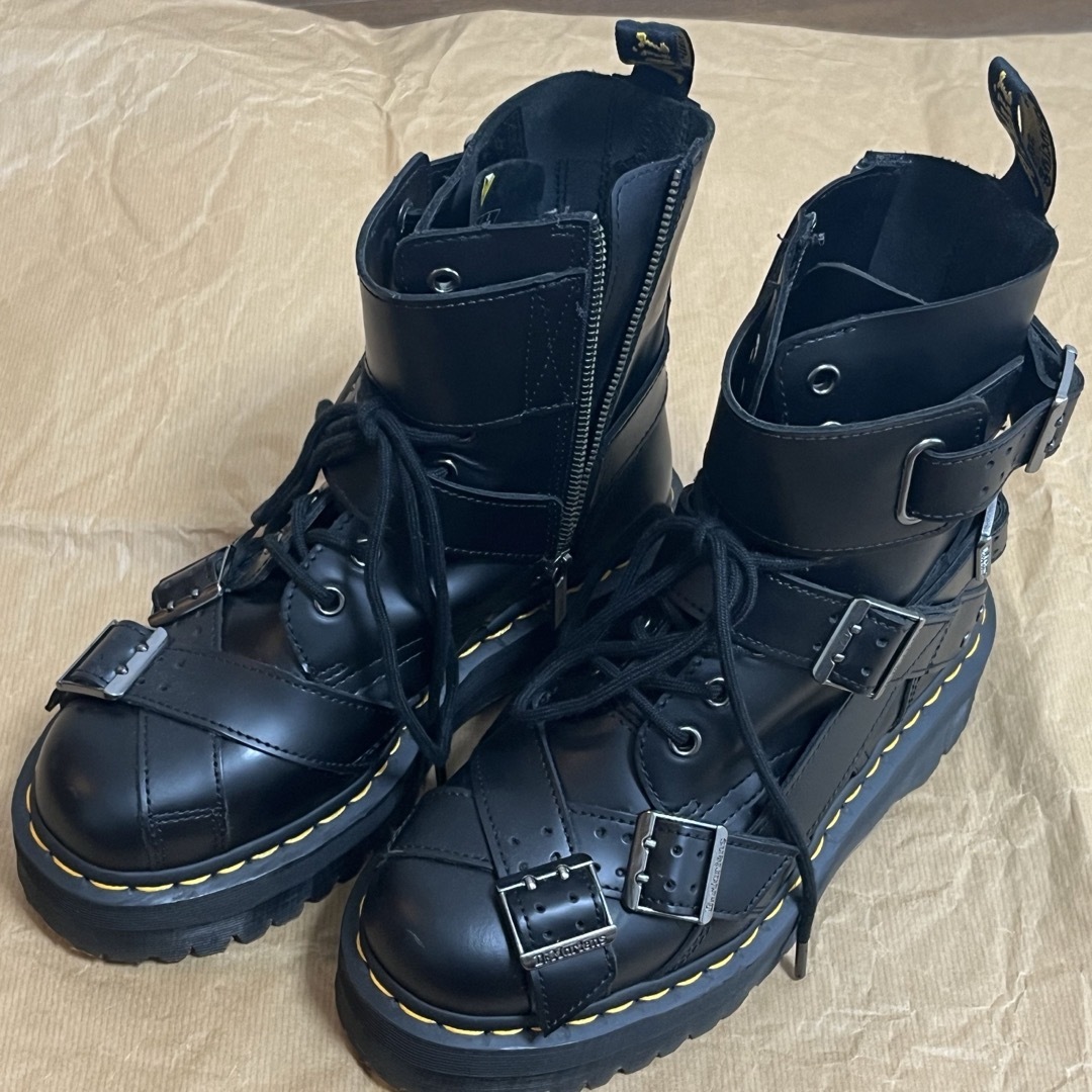 Dr.Martens(ドクターマーチン)のドクターマーチン ブーツ レディースの靴/シューズ(ブーツ)の商品写真