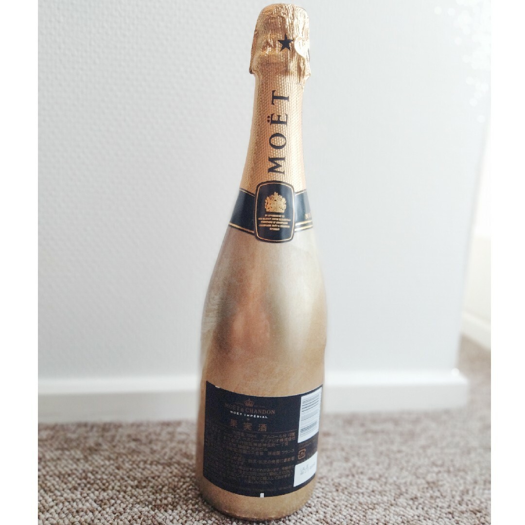 MOËT & CHANDON(モエエシャンドン)の【新品未開封】 150周年限定希少ボトルモエシャンドン 容量750ml 食品/飲料/酒の酒(シャンパン/スパークリングワイン)の商品写真