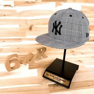 ニューエラー(NEW ERA)の美品【ニューエラ×ニューヨーク・ヤンキース】グレンチェック キャップ グレー×黒(キャップ)