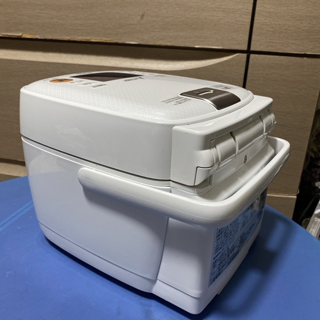 三菱 - 三菱電機炭炊釜IH炊飯器NJ-SE067 16年製の通販 by AK's 三菱 - 三菱電機炭炊釜IH炊飯器NJ-SE067 16年製の通販 by AK's