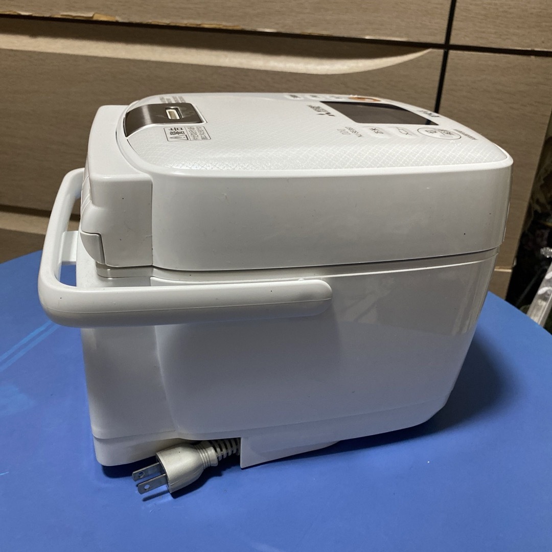 三菱 - 三菱電機炭炊釜IH炊飯器NJ-SE067 16年製の通販 by AK's 三菱 - 三菱電機炭炊釜IH炊飯器NJ-SE067 16年製の通販 by AK's