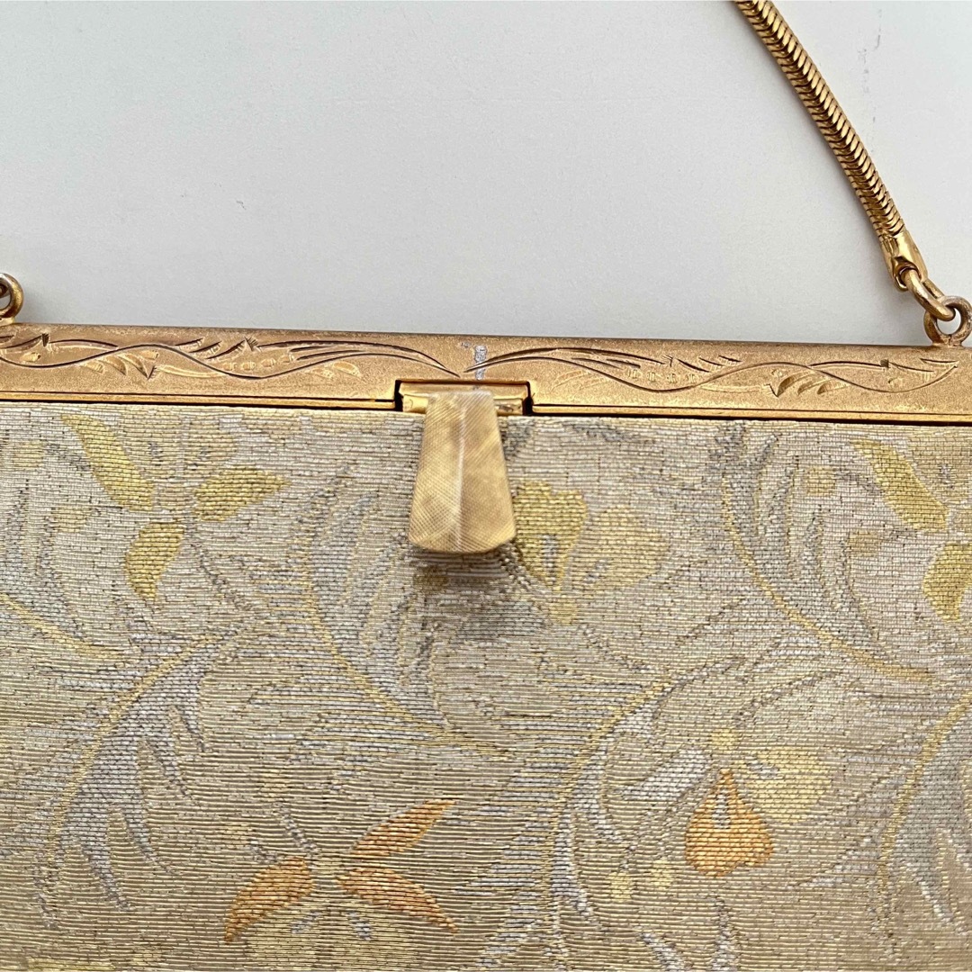 和装小物　バッグ　金　昭和レトロ　フォーマル　礼装 レディースの水着/浴衣(和装小物)の商品写真