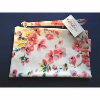 キャスキッドソン(Cath Kidston)のキャスキッドソン　花柄　ポーチ　タグ付き新品　未使用(ポーチ)