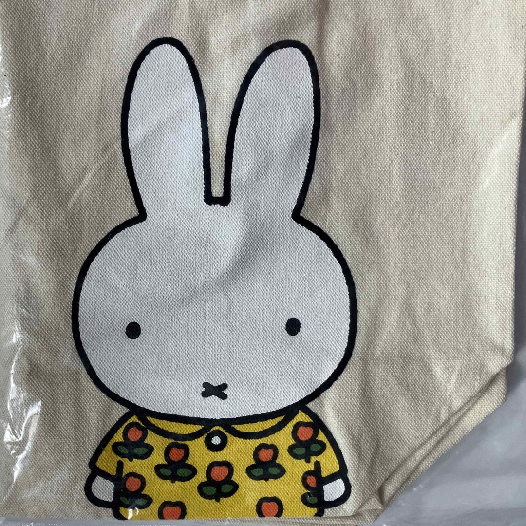 miffy(ミッフィー)の新品未使用 ミッフィー ディックブルーナ キャンバス生地のトートバッグ うさこ レディースのバッグ(トートバッグ)の商品写真