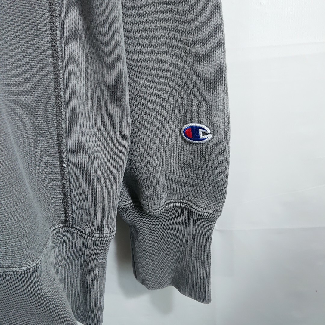 Champion(チャンピオン)の■JS別注チャンピオンリバースウィーブスウェットパーカー/ピグメント/フェード黒 メンズのトップス(パーカー)の商品写真