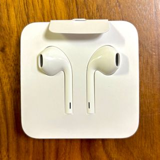 アップル(Apple)のApple純正 イヤホン EarPods Lightning iPhone (ヘッドフォン/イヤフォン)