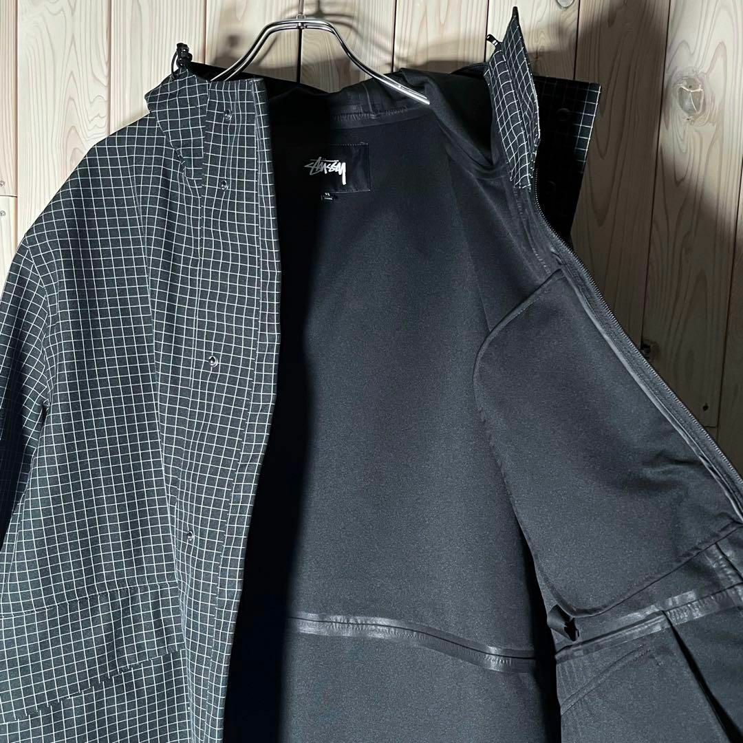 STUSSY(ステューシー)の【新品 XL】ステューシー 刺繍ロゴ 防水 ボンディング シェル パーカー 黒 メンズのジャケット/アウター(マウンテンパーカー)の商品写真
