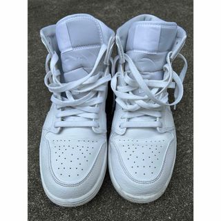 ジョーダン(Jordan Brand（NIKE）)のAir Jordan 1 エア ジョーダン 1 MIDトリプル ホワイト(スニーカー)