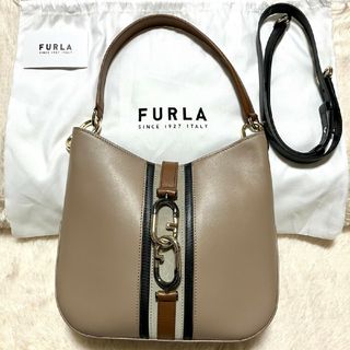 フルラ(Furla)の極美品★FURLA SIRENA ホーボーバッグ S Nero ショルダーバッグ(ショルダーバッグ)