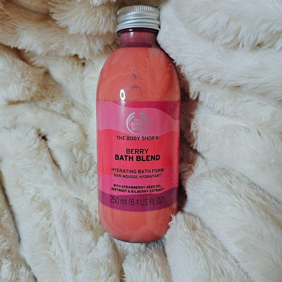 THE BODY SHOP(ザボディショップ)のザ・ボディショップ バスブレンド ベリー 250ml 潤い 保湿 ボディーソープ コスメ/美容のボディケア(ボディソープ/石鹸)の商品写真