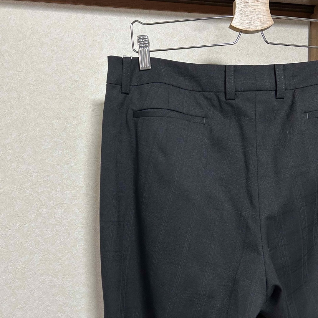 青山(アオヤマ)の未使用 アンカーウーマン 格子柄 スラックスパンツ 17号 大きいサイズ レディースのパンツ(その他)の商品写真