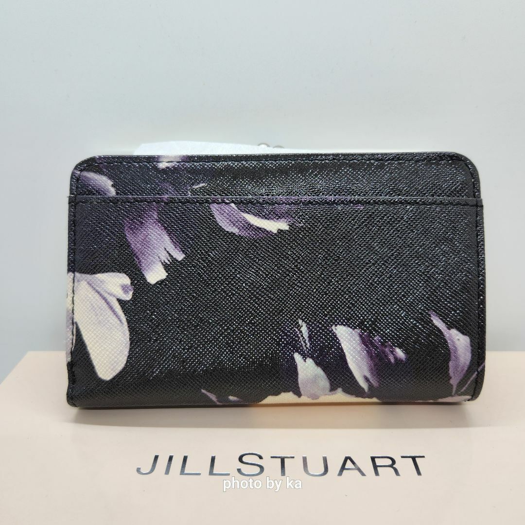 JILLSTUART(ジルスチュアート)のジルスチュアート 花柄 がま口 折り 財布 新品 黒色 JILL STUART レディースのファッション小物(財布)の商品写真