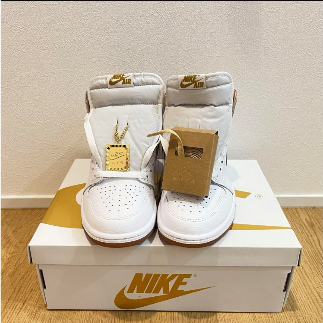 Jordan Brand（NIKE）(ジョーダン)のNIKE エア ジョーダン 1 レトロ HIGH OG レディースの靴/シューズ(スニーカー)の商品写真