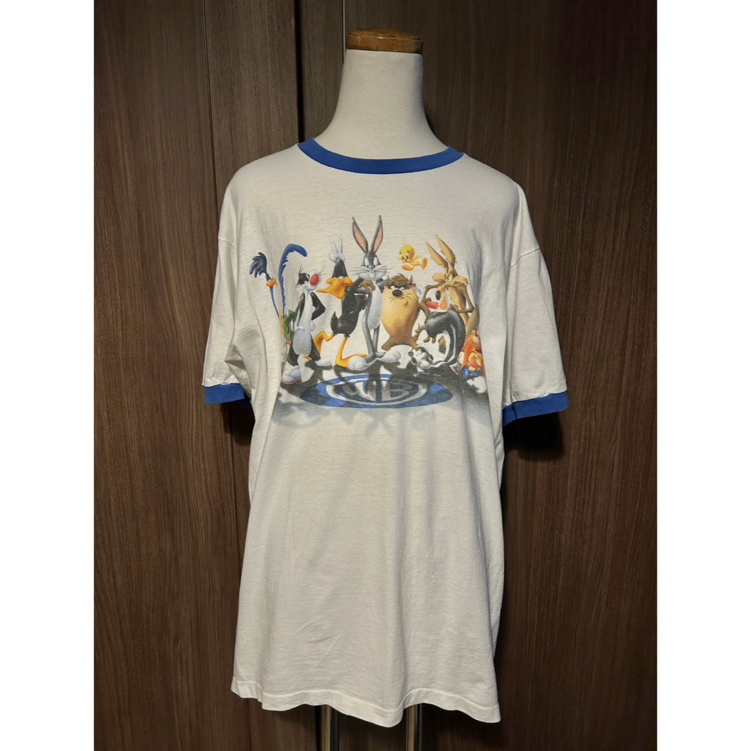 90s USA製 ワーナーブラザーズ　スタジオ　Looney TunesTシャツ メンズのトップス(Tシャツ/カットソー(半袖/袖なし))の商品写真