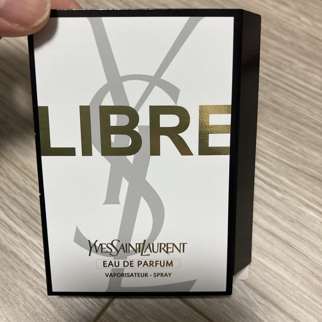 Yves Saint Laurent Beaute(イヴサンローランボーテ)のYSL 香水　試供品 コスメ/美容の香水(香水(女性用))の商品写真