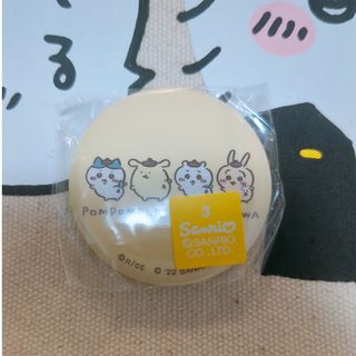 ちいかわ×サンリオキャラクターズ 缶バッジ ポムポムプリン ハチワレ うさぎ(キャラクターグッズ)