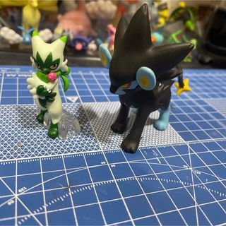 バンダイ(BANDAI)のポケモンスケールワールド  ニャローテ  尻尾はない。(アニメ/ゲーム)